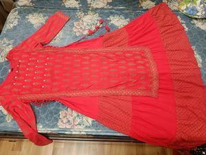 Offer Kurti With Skirt For Daily Use