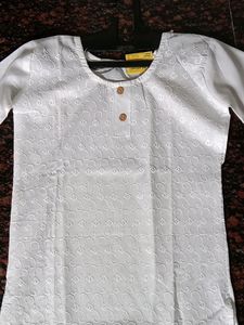 Beautiful White Work Top 👍length Is 38