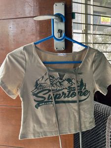 Graphic Print Crop Top