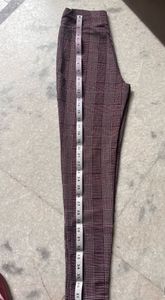 Checked Skinny Pants