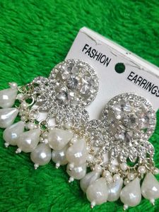 Elegant Pearl Drop Earrings