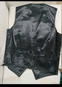 Stylish Black Waistcoat For Men