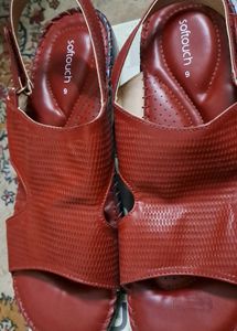 Sandal