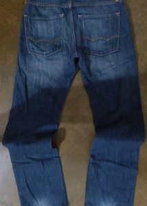 American Eagle Straight Fit Denim