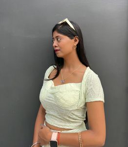 Lime green co-ord set in popcorn fabric ✨