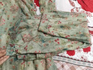 Floral Print Pant Kameez Set