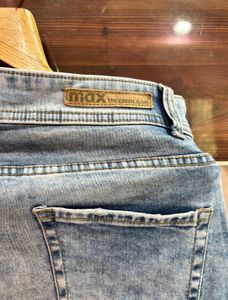 Max Carrot Fit Jeans
