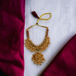 Temple jewellery Set