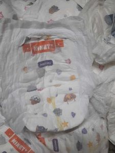 Diapers - xxl size 14 in number
