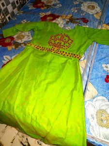 Long Gown Comes Belt