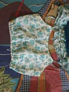 Floral co-ord set with shrug