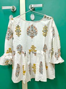 Floral Print Ruffle Sleeve Top