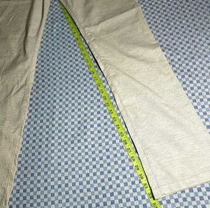 Men&#39;s Casual Beige Jeans