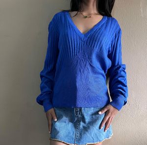 Blue V-neck Puff Sleeve Sweater 🎀