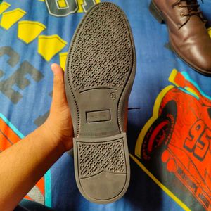 Original Mochi Boots
