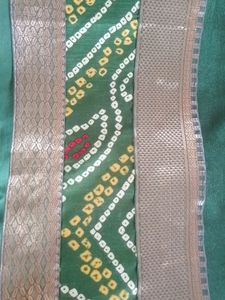Bandhej Saree With Blouse Piece