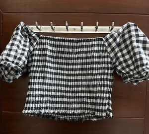Off-Shoulder Top