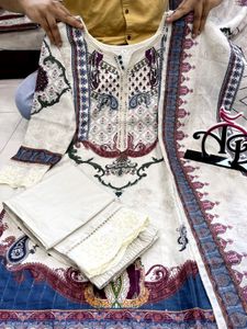 Pure Muslin Pakistani Suit