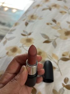 Swiss Beauty Lipstick Bare