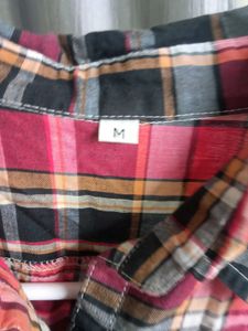 Red Plaid 3/4 Sleeve Shirt