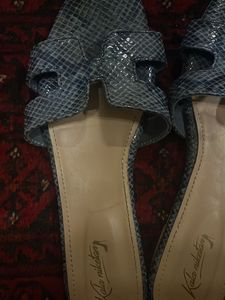 Stylish Blue Slides