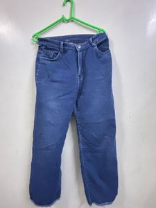 Wide-Leg Jeans