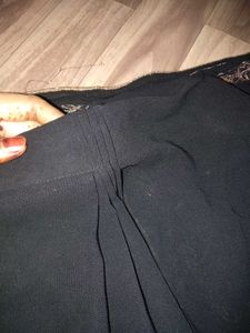 Black Saree With Blouse And Peticoat
