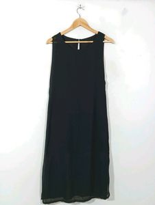 Black Half Sleeved Kurta Top (Women)