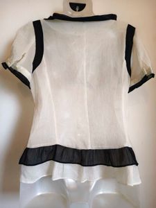 Chic White &amp; Navy Blouse Size M/ L