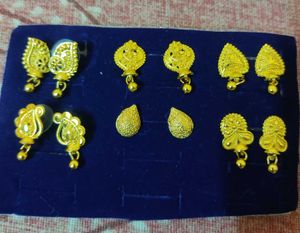 Gold Tone Earring Set