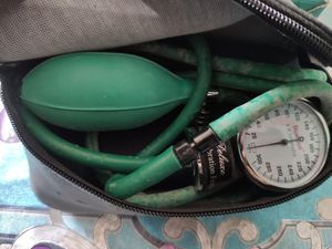 Diamond Dial Deluxe Blood Pressure Apparatus