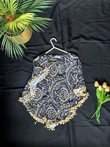 Boho Paisley Print Top❗️❗️❗️99 Only⚠️⚠️⚠️