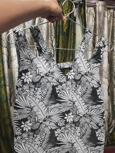 Dressberry Branded Top