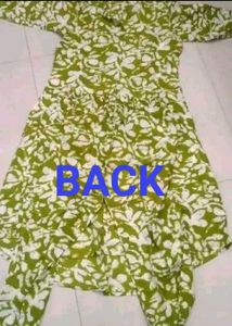 Green &amp; White Kurta Set