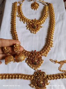 Semi Bridal Set