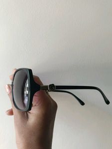 Retro Look Sunglass
