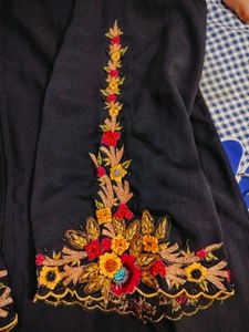 Elegant Black Embroidered Abaya