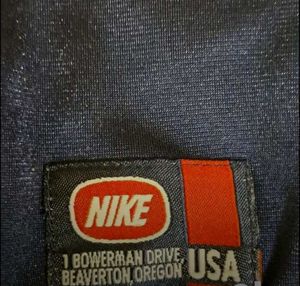 Limited Edition Nike Jogging Jacket Alert!