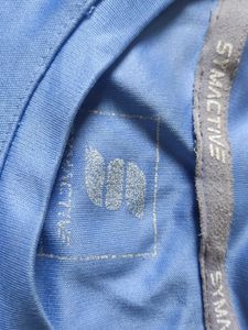 I Am Selling Muscle t Shirt