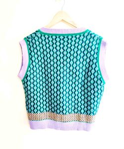 Patterned Knit Vest bust size-38