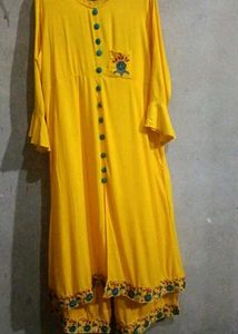 🔸 &#34;Embroidered Slit Gown Kurti with Palazzo Set&#34;