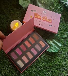 Popxo Vibe Check Eyeshadow Kit💕