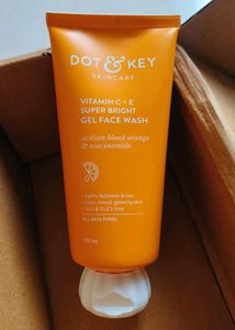 Dot & Key Face Wash