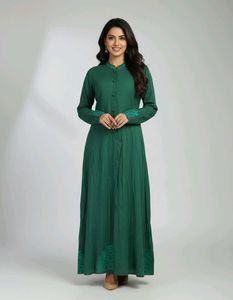 Green Embroidered Kurta