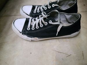 Black Converse Shouse Good Condition