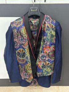 Stylish Patterned Blazer