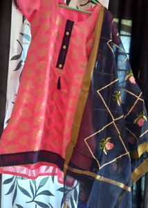 Pink &amp; Navy Kurta Set