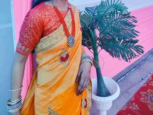 Nicee Very Nice Sareee Most Beautiful....