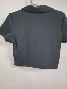 H&amp;M Black Collared zip-through top