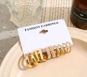 Earrings Set